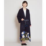 ネイビー | 【カヤ】冬牡丹 着物風ロング羽織り UVカット加工 | チャイハネ