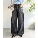 ブラック | 自然なカーブで美脚見え。抜け感たっぷりカーブラインデニムパンツ（ワイド） | Classical Elf 