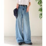 自然なカーブで美脚見え。抜け感たっぷりカーブラインデニムパンツ（ワイド） | Classical Elf  | 詳細画像7 