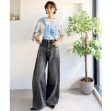 自然なカーブで美脚見え。抜け感たっぷりカーブラインデニムパンツ（ワイド） | Classical Elf  | 詳細画像12 