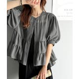 チャコール | ふんわりフリルで可愛さ倍増!2重ボリューム袖透けティアードブラウス(半袖) | Classical Elf