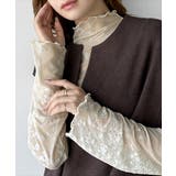 アイボリー×アイボリー | 大人シックに映える。花柄フロッキーのシアーハイネックプルオーバー | Classical Elf 