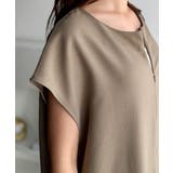 シンプルだけど、襟元に大人の抜け感。ハーフジップオールインワン | Classical Elf  | 詳細画像32 