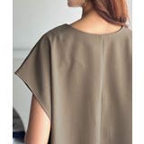 シンプルだけど、襟元に大人の抜け感。ハーフジップオールインワン | Classical Elf  | 詳細画像33 