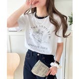 オフホワイト×ブラック | トレンドのディテールが魅力。シルケットフラワーカーブロゴリンガー半袖Tシャツ | Classical Elf 
