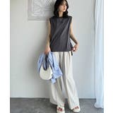 春夏コーデの主役!シルケット胸元刺繍サイド裾スリット入りノースリーブカットソー | Classical Elf | 詳細画像14