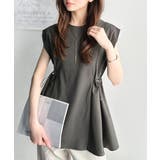 チャコール | 1枚でサマになるキレイめカジュアル。無地異素材ドッキングペプラムショートフレンチ… | Classical Elf