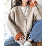 モカ | 袖先から薫る。こなれ感たっぷりのこっくり配色。Wフェイス裏配色Vネックカーディガ… | Classical Elf 