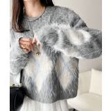 グレー | シンプルコーデに差をつける一着。長起毛アーガイル柄ニットプルオーバー | Classical Elf