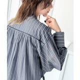 愛らしさと清楚感を両立する、リボンヘムクロップドギャザー長袖ストライプブラウス | Classical Elf | 詳細画像18