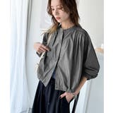 愛らしさと清楚感を両立する、リボンヘムクロップドギャザー長袖ストライプブラウス | Classical Elf | 詳細画像37