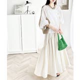 レトロ配色が今っぽ！胸刺繍配色シアー裾ドロストVネックプルオーバー | Classical Elf  | 詳細画像2 