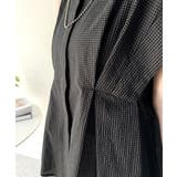 上品さとカジュアルのミックス。サッカー素材前後2wayバンドカラーウエストタック… | Classical Elf  | 詳細画像33 