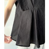 上品さとカジュアルのミックス。サッカー素材前後2wayバンドカラーウエストタック… | Classical Elf  | 詳細画像34 