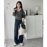 抜け感と上品さを両立。深めのネックで小顔見え♪ 胸刺繍Vネックダンボールニットト… | Classical Elf | 詳細画像15