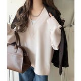 抜け感と上品さを両立。深めのネックで小顔見え♪ 胸刺繍Vネックダンボールニットト… | Classical Elf | 詳細画像30