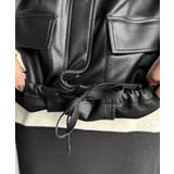 羽織るだけで、モードな存在感。BIGポケットレザー風加工スエードルーズベスト | Classical Elf  | 詳細画像22 