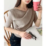 グレイッシュベージュ | 1枚で雰囲気美人。暑い日も、やっぱり上品でいたい。5分袖ドレープニット（半袖） | Classical Elf 