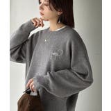 スウェットライクで”魅せる”大人のリラクシーな1枚。胸元サインロゴ刺繍入りニット… | Classical Elf  | 詳細画像7 
