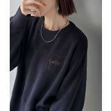 スウェットライクで”魅せる”大人のリラクシーな1枚。胸元サインロゴ刺繍入りニット… | Classical Elf  | 詳細画像32 