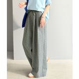 履くだけでお洒落見え。涼しげ素材で魅せる。サッカーチェックタックワイドパンツ | Classical Elf  | 詳細画像23 