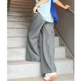 履くだけでお洒落見え。涼しげ素材で魅せる。サッカーチェックタックワイドパンツ | Classical Elf  | 詳細画像25 