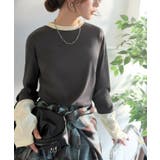 レイヤード見えで仕上げる、きれいめモード。指穴（サムホール）付き袖配色切り替えテ… | Classical Elf  | 詳細画像22 