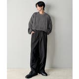 ゆるさとスタイリッシュを両立。オーバーサイズウェーブ柄ジャガード長袖Tシャツ | Classical Elf Men | 詳細画像25