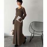 ブラウン | ヘルシーに大人の肌魅せ。肩開きニットワンピース | Classical Elf 