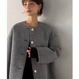 端正な佇まいが導く上品スタイル。ツイードボンディング金釦ノーカラージャケット | Classical Elf  | 詳細画像8 