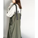 一気にトレンドライクな印象をプラス。肩ベルトナイロンワンピース | Classical Elf  | 詳細画像11 