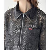 きれいめカジュアルのスタイリング叶う。パネルレースハーフジップ半袖プルオーバー | Classical Elf  | 詳細画像11 