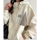 軽やかに魅せる、スポーティモード。サイド配色切替ナイロン100%パーカー | Classical Elf | 詳細画像4