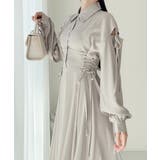 ベージュ | ヘルシーな肌見せが旬。肩空きリボン使いステッチ配色ワンピース | Classical Elf