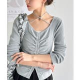 グレー | デコルテ華奢魅せ。チョーカー紐＆ブローチ付き胸シャーリングニットプルオーバー | Classical Elf 