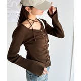 ブラウン | デコルテ華奢魅せ。チョーカー紐＆ブローチ付き胸シャーリングニットプルオーバー | Classical Elf 