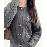 チャコールグレー | 【mily bilet】ふわっと可愛く、きらっと上品。エンブレムボタンケーブルシ… | Classical Elf