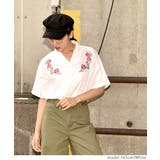 オープンカラーとろみ刺繍シャツ(花柄 半袖 開襟シャツ[品番