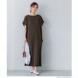 ［Brown］ | 【速乾・イージーケア】エンボスボートネックワンピース | coca