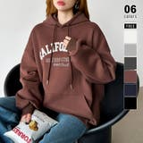 着るだけで今っぽい、デイリーに使えるカレッジロゴパーカー オーバーサイズ パーカー | COCOMOMO | 詳細画像1 