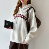 着るだけで今っぽい、デイリーに使えるカレッジロゴパーカー オーバーサイズ パーカー | COCOMOMO | 詳細画像14 