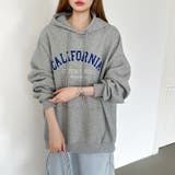 着るだけで今っぽい、デイリーに使えるカレッジロゴパーカー オーバーサイズ パーカー | COCOMOMO | 詳細画像24 