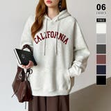 アイボリー.グレー | 着るだけで今っぽい、デイリーに使えるカレッジロゴパーカー オーバーサイズ パーカー | COCOMOMO