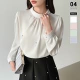 ホワイト | 一枚で、きちんと華やか。パールビジュー付きブラウス ブラウス フォーマル | COCOMOMO