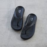 BLACK | FORM THONG SANDALS | coen【men】