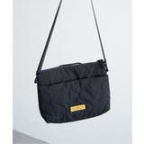 ブラック | KiU キウ パデットサコッシュポーチ | ikka 