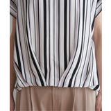 マルチストライプ半袖ブラウス | ikka  | 詳細画像16