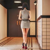 サイドギャザータートルネックベルト付きワンピース | Dazzy | 詳細画像8