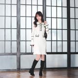 美ラインを惹き立てる襟付きパイピングフリルリブニットワンピース[カジュアル da… | Dazzy | 詳細画像10 