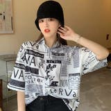 ホワイト(釦カラー:白) | 英字柄総柄襟付半袖シャツ 春夏 韓国ファッション | DearHeart